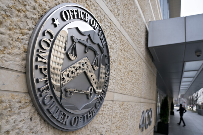 OCC Chief Says Digital Asset Firms Should Have Path to Bank Charters