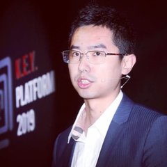 Lookonchain's tracker showing trader Garrett Jin's ZEC short position sitting on a $33.66 million unrealized loss, with a liquidation price of $4,792.01.