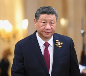 China's Factory-Gate Deflation Eases but Consumer Prices Keep Cooling